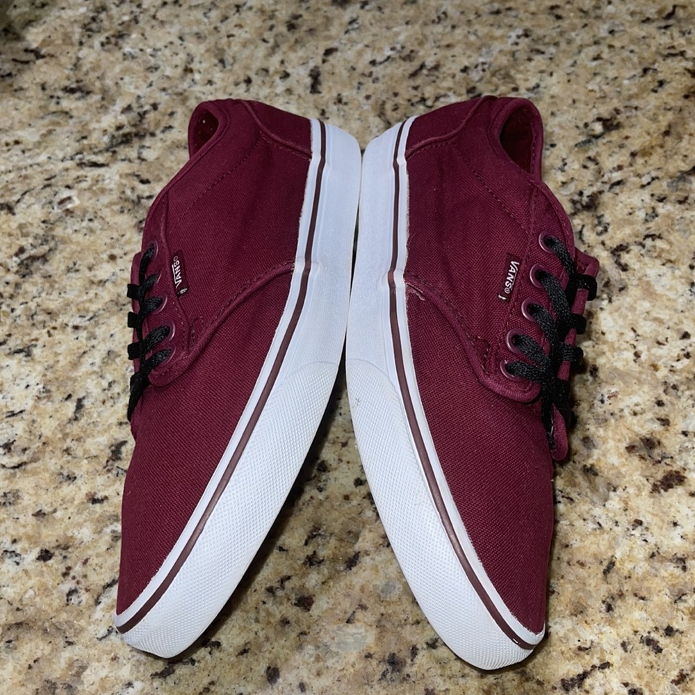 Vans - Picture 4 of 8